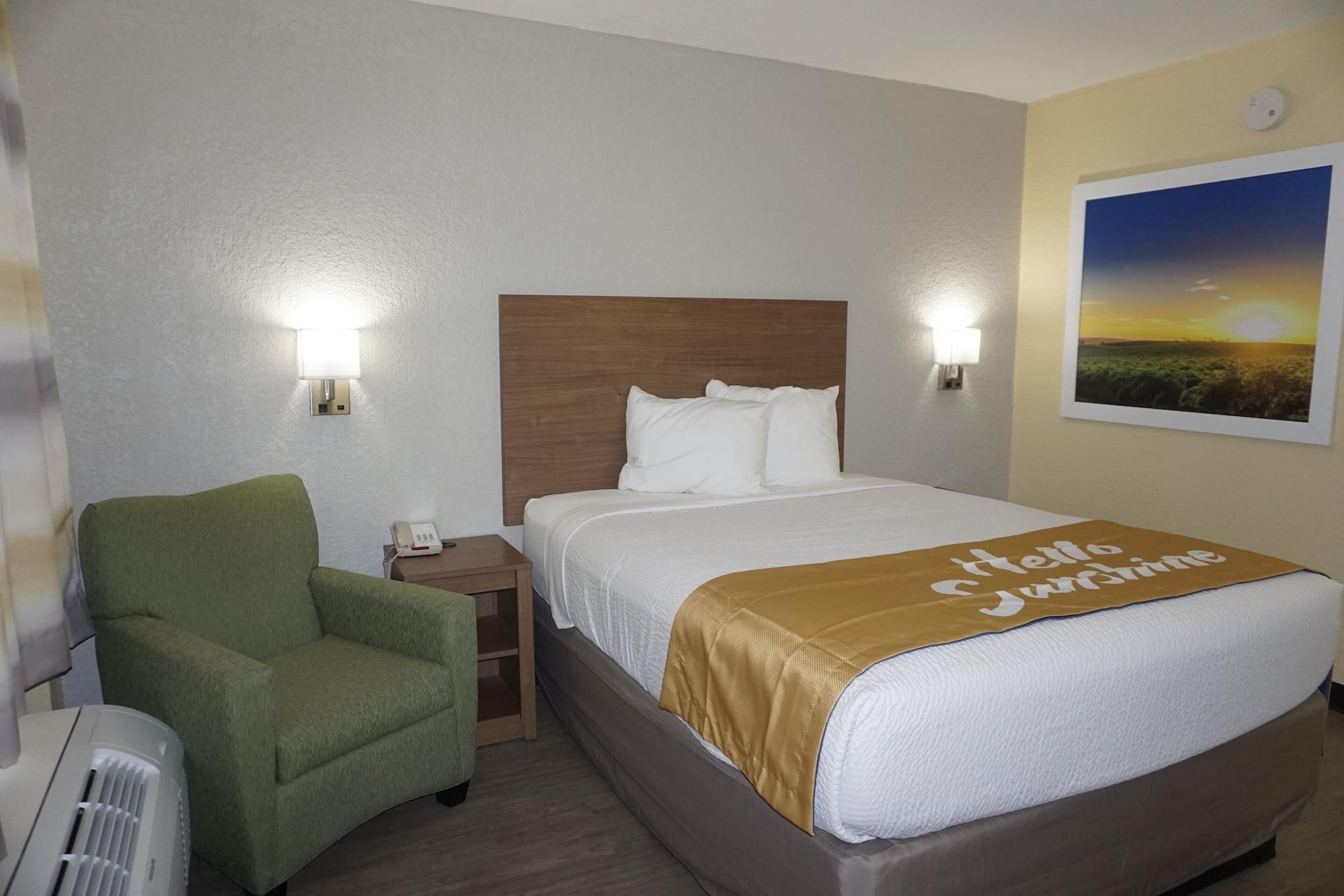 Days Inn By Wyndham Apopka/Orlando Esterno foto